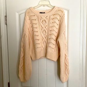 Cream Sweater,Versona